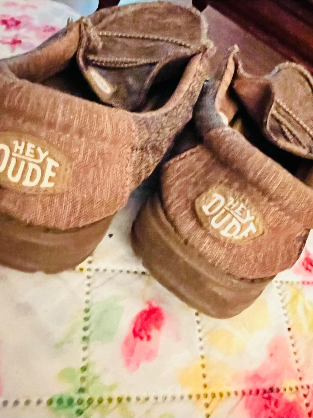 Lil boys size 2 Hey Dudes like new
